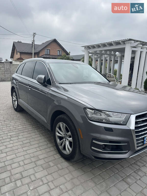 Внедорожник / Кроссовер Audi Q7 2016 в Львове фото 3 Внедорожник / Кроссовер Audi Q7 2016 в Львове