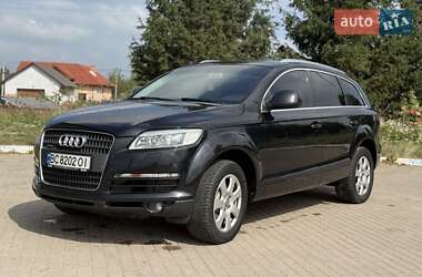 Позашляховик / Кросовер Audi Q7 2006 в Стрию