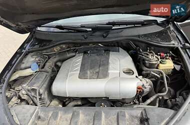 Внедорожник / Кроссовер Audi Q7 2006 в 