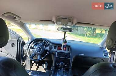 Внедорожник / Кроссовер Audi Q7 2007 в 