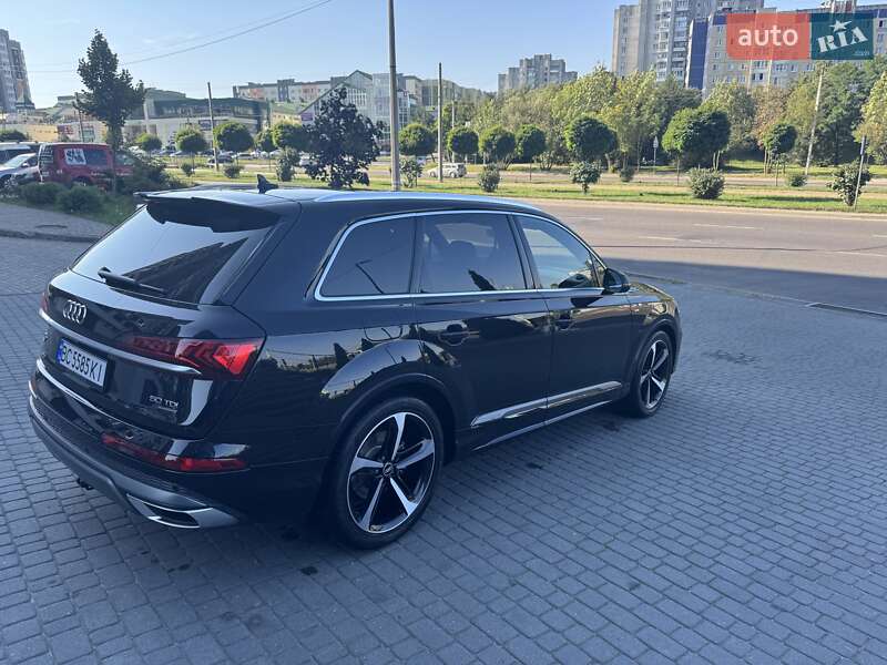 Позашляховик / Кросовер Audi Q7 2020 в Львові