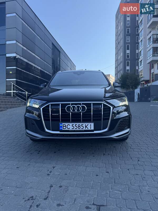 Позашляховик / Кросовер Audi Q7 2020 в Львові