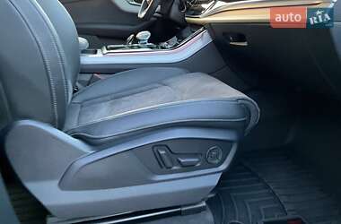 Внедорожник / Кроссовер Audi Q7 2023 в 