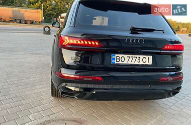 Внедорожник / Кроссовер Audi Q7 2023 в 