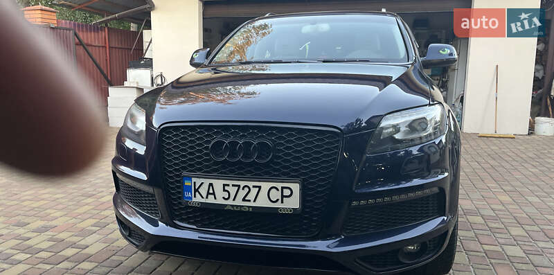 Внедорожник / Кроссовер Audi Q7 2012 в Киеве