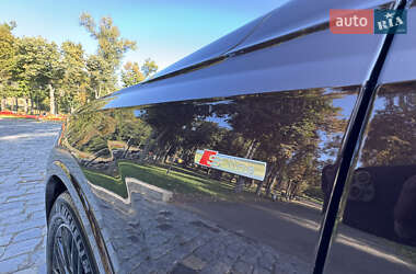 Позашляховик / Кросовер Audi Q7 2020 в 