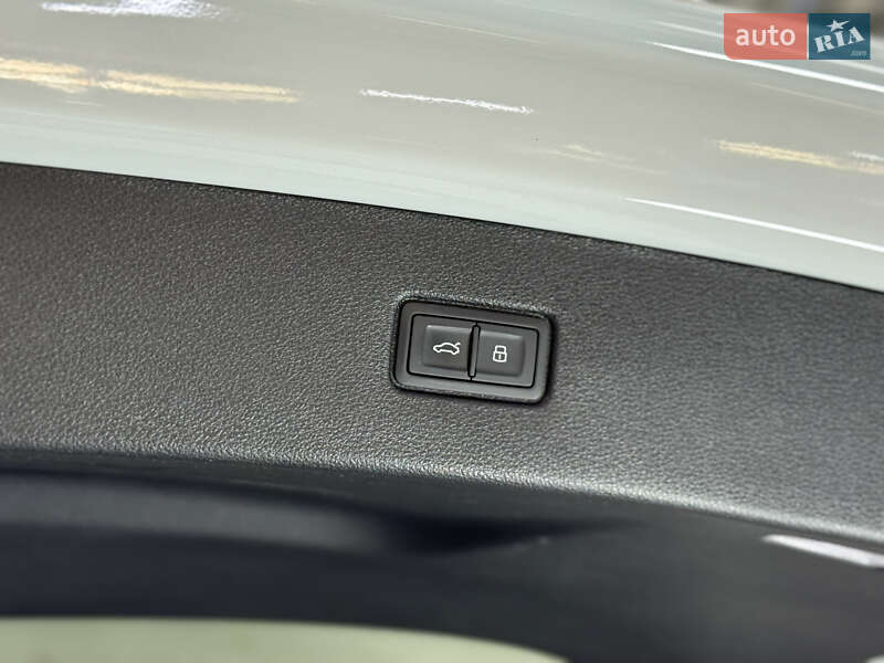 Позашляховик / Кросовер Audi Q7 2021 в Одесі фото 44 Позашляховик / Кросовер Audi Q7 2021 в Одесі