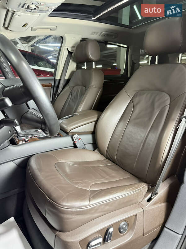 Позашляховик / Кросовер Audi Q7 2012 в Одесі