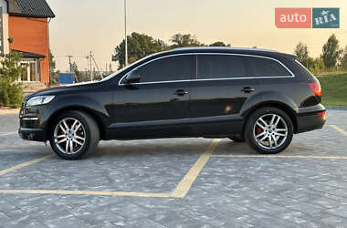 Внедорожник / Кроссовер Audi Q7 2008 в 