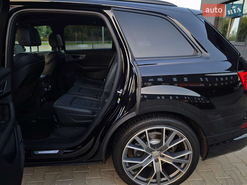 Позашляховик / Кросовер Audi Q7 2018 в Дубні фото 51 Позашляховик / Кросовер Audi Q7 2018 в Дубні