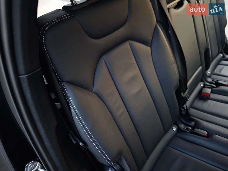 Позашляховик / Кросовер Audi Q7 2018 в Дубні фото 62 Позашляховик / Кросовер Audi Q7 2018 в Дубні
