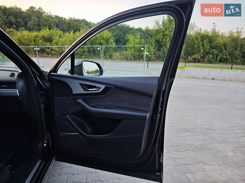 Позашляховик / Кросовер Audi Q7 2018 в Дубні фото 67 Позашляховик / Кросовер Audi Q7 2018 в Дубні