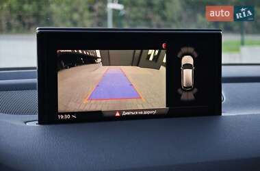 Позашляховик / Кросовер Audi Q7 2018 в 