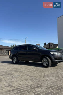 Внедорожник / Кроссовер Audi Q7 2007 в 