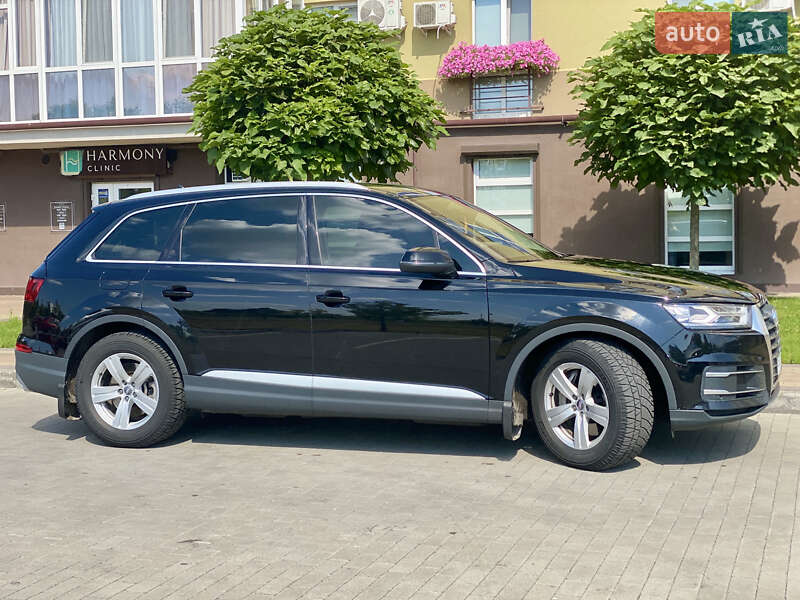 Позашляховик / Кросовер Audi Q7 2018 в Кременчуці