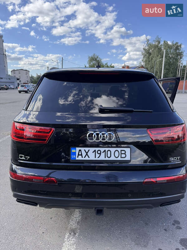 Позашляховик / Кросовер Audi Q7 2017 в Харкові фото 17 Позашляховик / Кросовер Audi Q7 2017 в Харкові