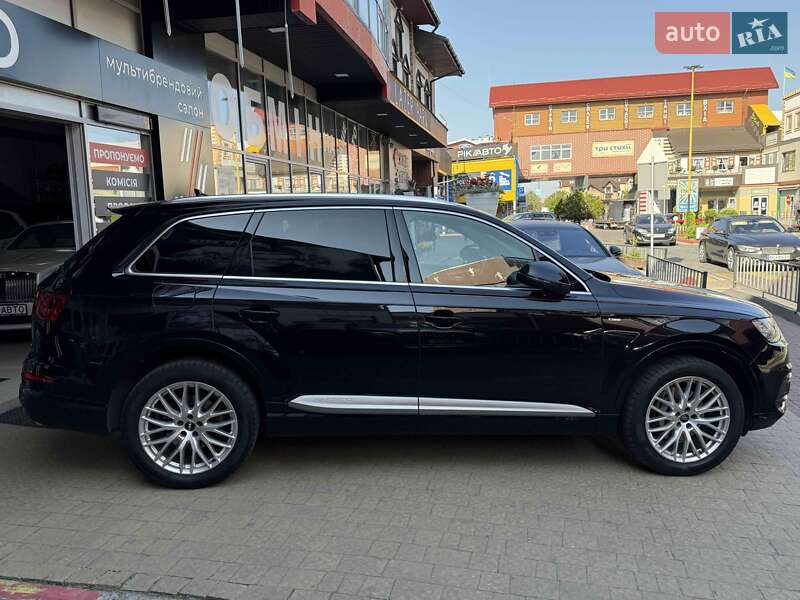 Внедорожник / Кроссовер Audi Q7 2016 в Львове