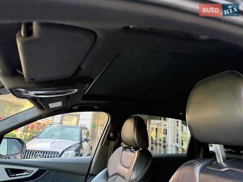 Внедорожник / Кроссовер Audi Q7 2016 в Львове