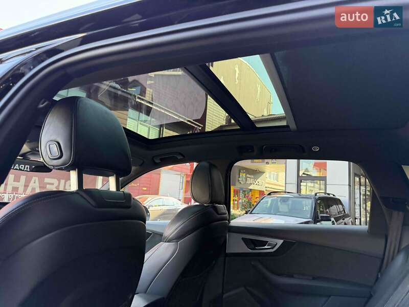 Внедорожник / Кроссовер Audi Q7 2016 в Львове