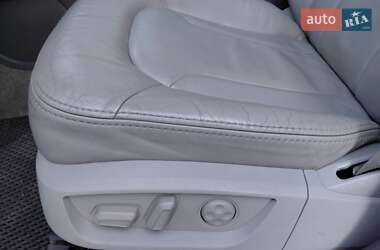 Внедорожник / Кроссовер Audi Q7 2006 в 