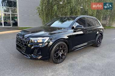 Позашляховик / Кросовер Audi Q7 2024 в Києві