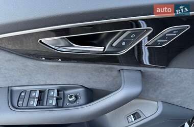 Внедорожник / Кроссовер Audi Q7 2024 в 