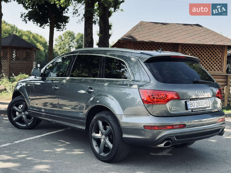 Позашляховик / Кросовер Audi Q7 2013 в Тернополі