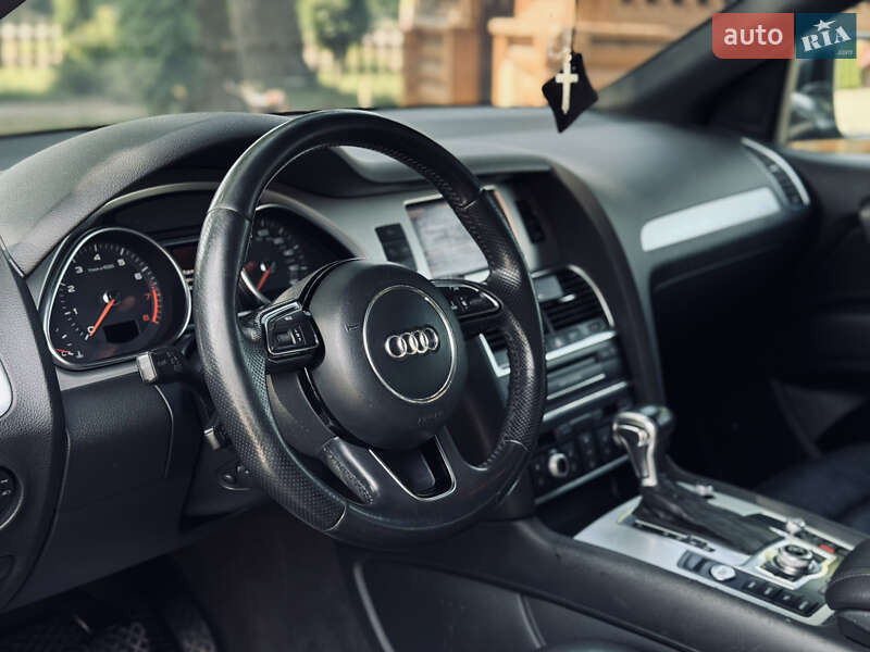 Позашляховик / Кросовер Audi Q7 2013 в Тернополі