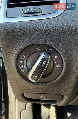 Позашляховик / Кросовер Audi Q7 2013 в 