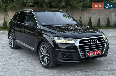 Внедорожник / Кроссовер Audi Q7 2016 в Ровно