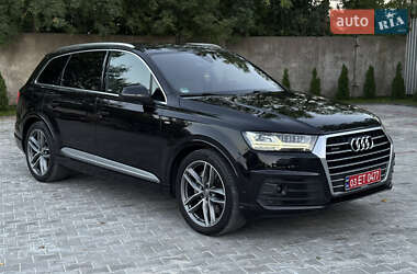 Внедорожник / Кроссовер Audi Q7 2016 в 