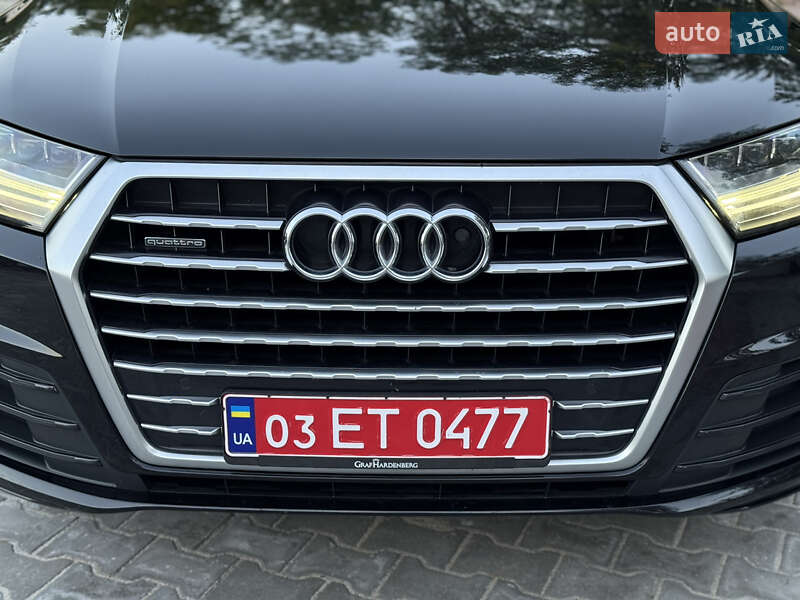Внедорожник / Кроссовер Audi Q7 2016 в Ровно