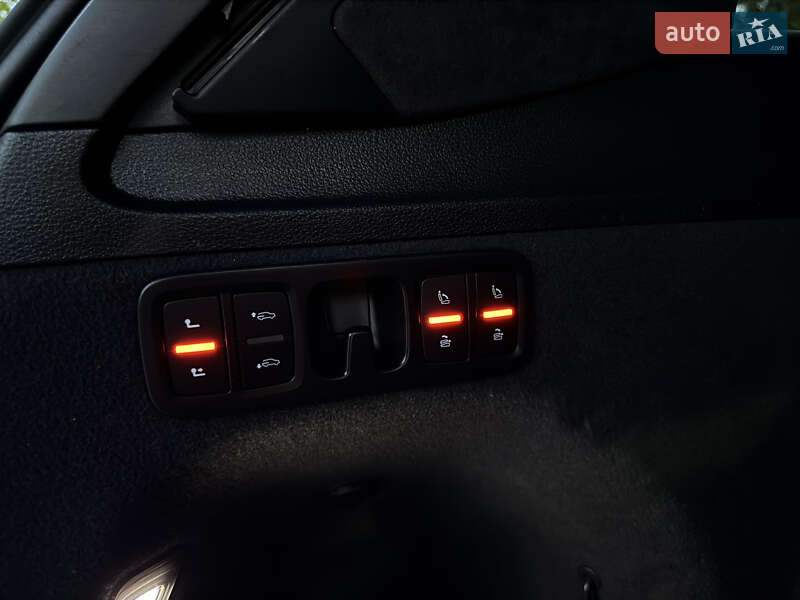 Внедорожник / Кроссовер Audi Q7 2016 в Ровно фото 96 Внедорожник / Кроссовер Audi Q7 2016 в Ровно