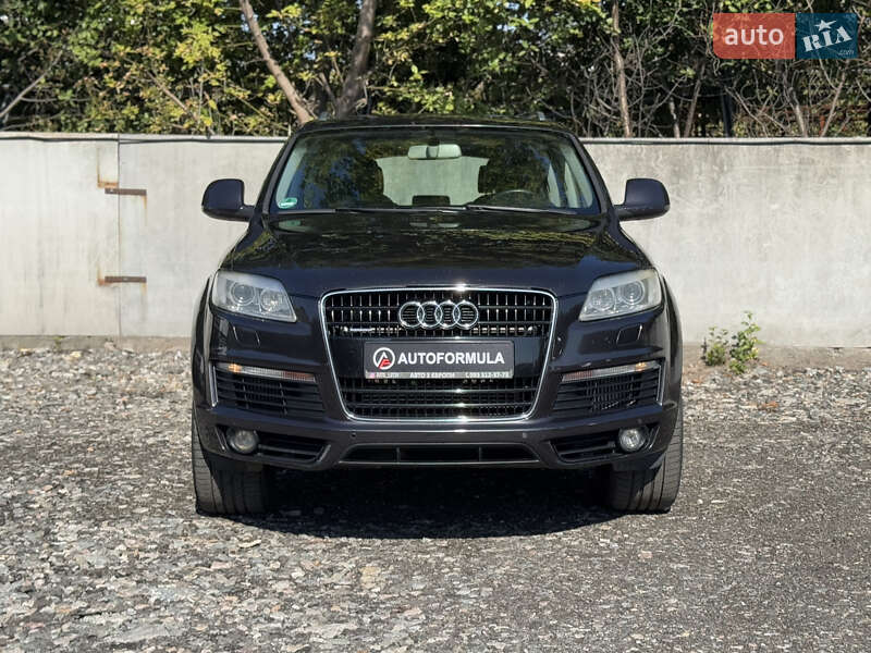 Позашляховик / Кросовер Audi Q7 2006 в Києві