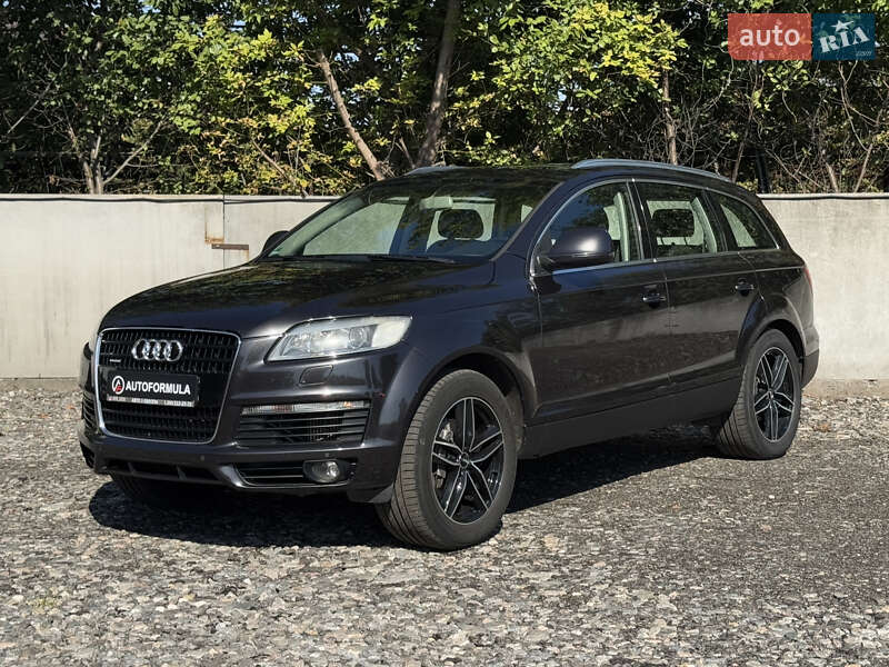 Позашляховик / Кросовер Audi Q7 2006 в Києві