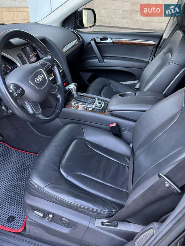 Внедорожник / Кроссовер Audi Q7 2015 в Киеве фото 12 Внедорожник / Кроссовер Audi Q7 2015 в Киеве