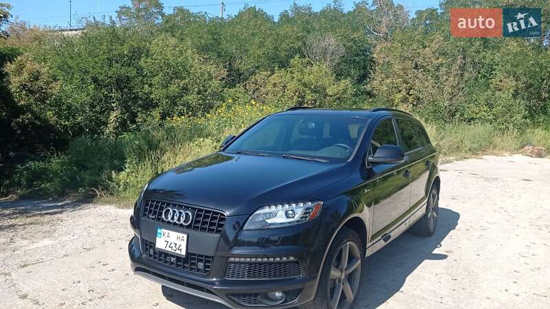 Позашляховик / Кросовер Audi Q7 2015 в Києві