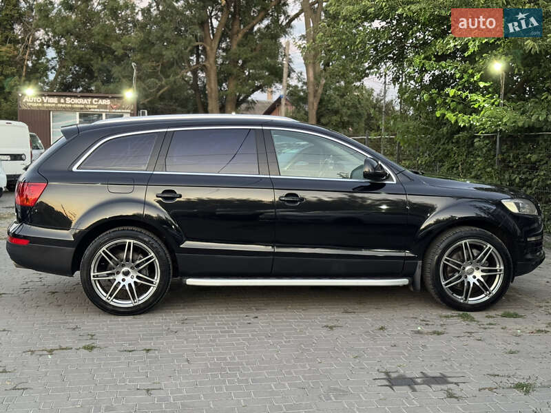 Позашляховик / Кросовер Audi Q7 2007 в Вінниці