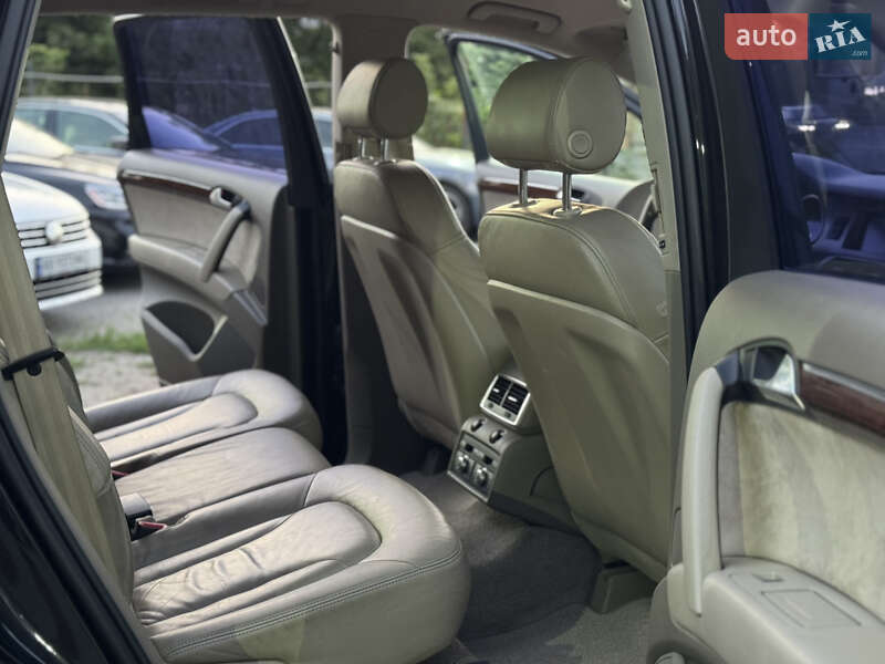 Позашляховик / Кросовер Audi Q7 2007 в Вінниці