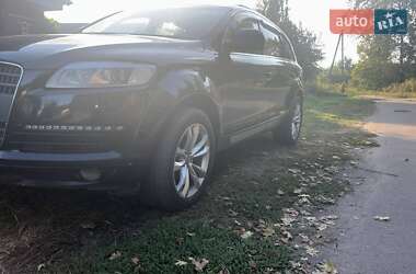 Внедорожник / Кроссовер Audi Q7 2006 в 