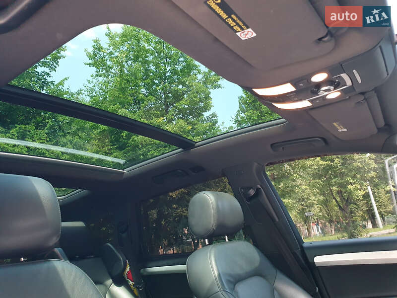 Позашляховик / Кросовер Audi Q7 2015 в Тернополі