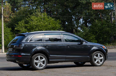 Позашляховик / Кросовер Audi Q7 2007 в 