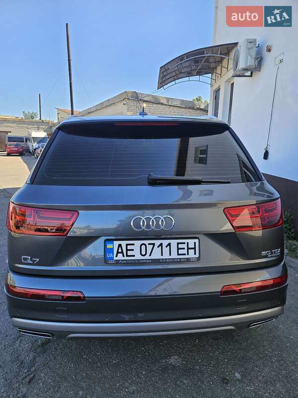 Внедорожник / Кроссовер Audi Q7 2018 в Днепре фото 11 Внедорожник / Кроссовер Audi Q7 2018 в Днепре