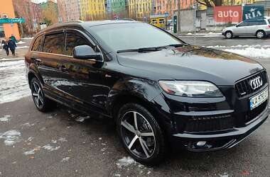 Внедорожник / Кроссовер Audi Q7 2013 в 