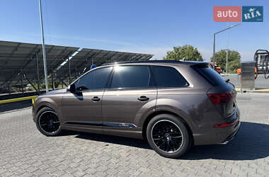 Позашляховик / Кросовер Audi Q7 2016 в Голованівську Позашляховик / Кросовер Audi Q7 2016 в Голованівську