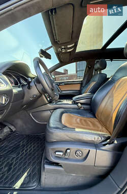 Внедорожник / Кроссовер Audi Q7 2010 в 