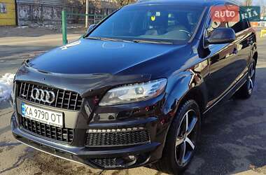 Внедорожник / Кроссовер Audi Q7 2013 в 