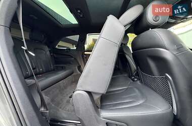 Позашляховик / Кросовер Audi Q7 2013 в 