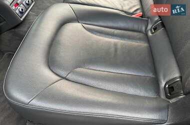 Позашляховик / Кросовер Audi Q7 2013 в 