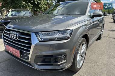 Позашляховик / Кросовер Audi Q7 2016 в 